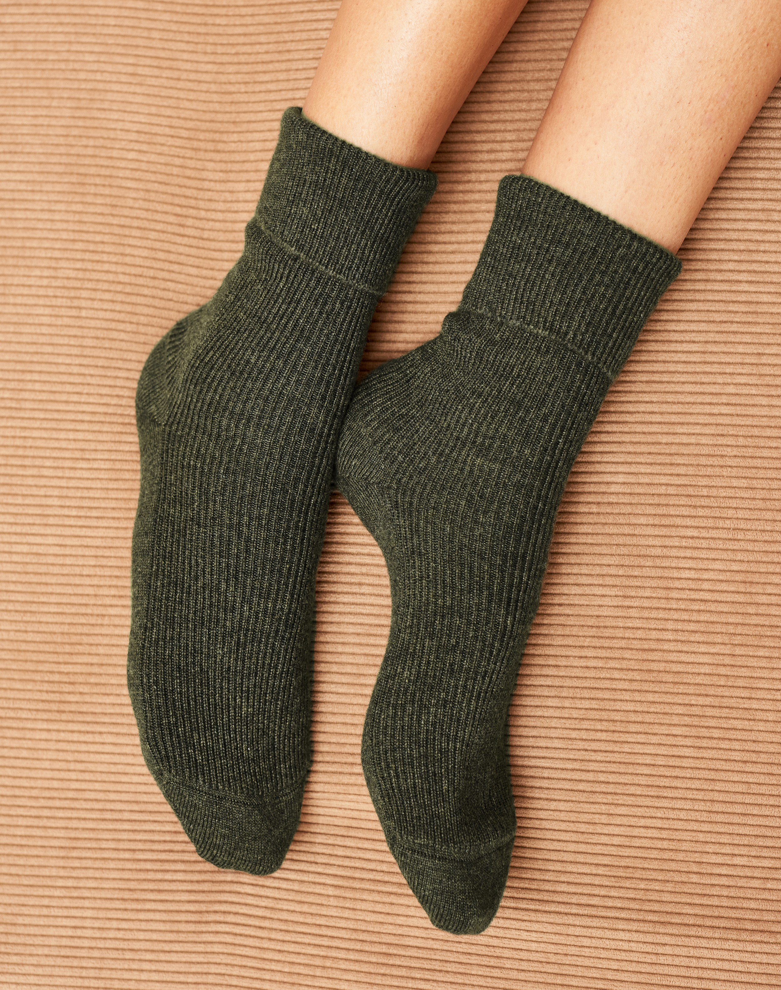 Women’s Cashmere Socks Sorrel